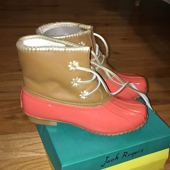 Jack Rogers - Picture 2 of 7